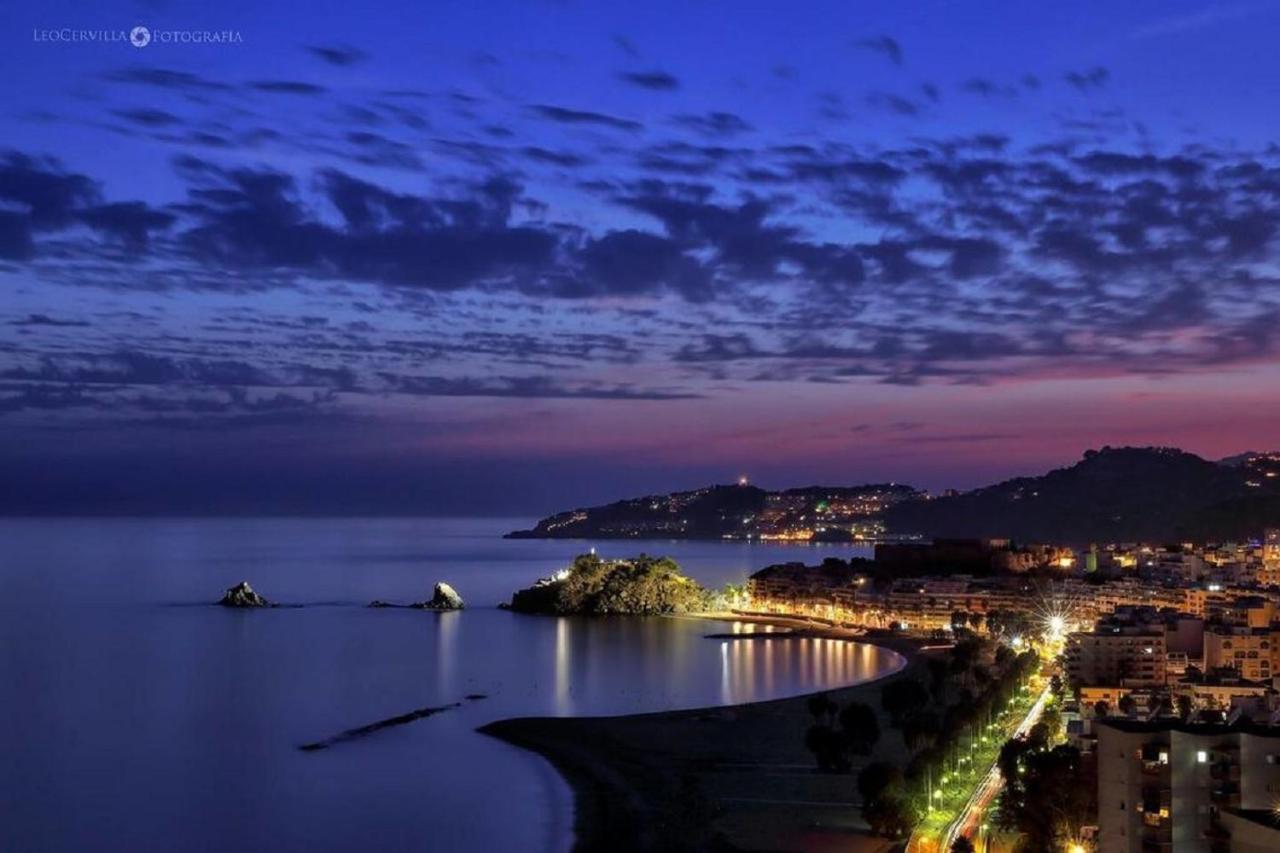 On Aleta Designed For Adults 4*