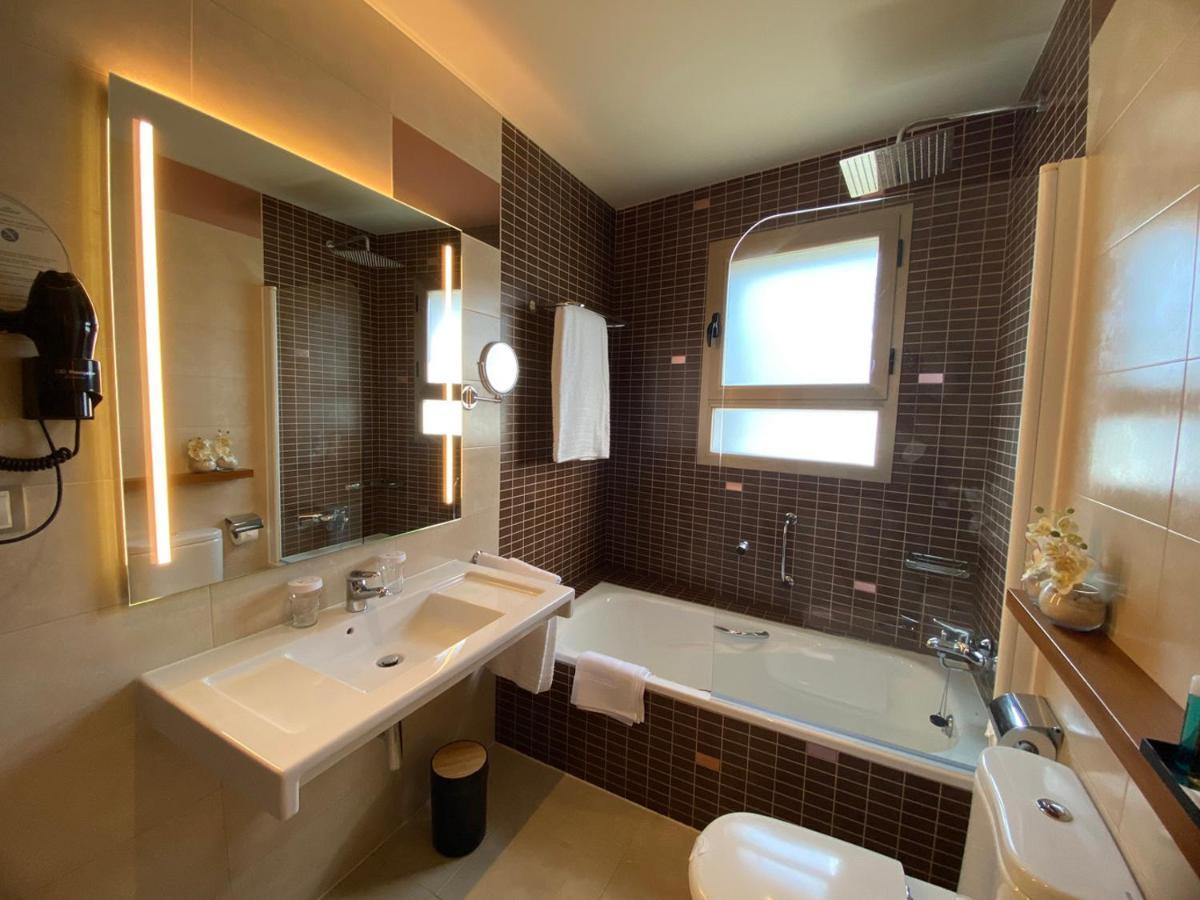 Hotel On Aleta Designed For Adults Almuñécar